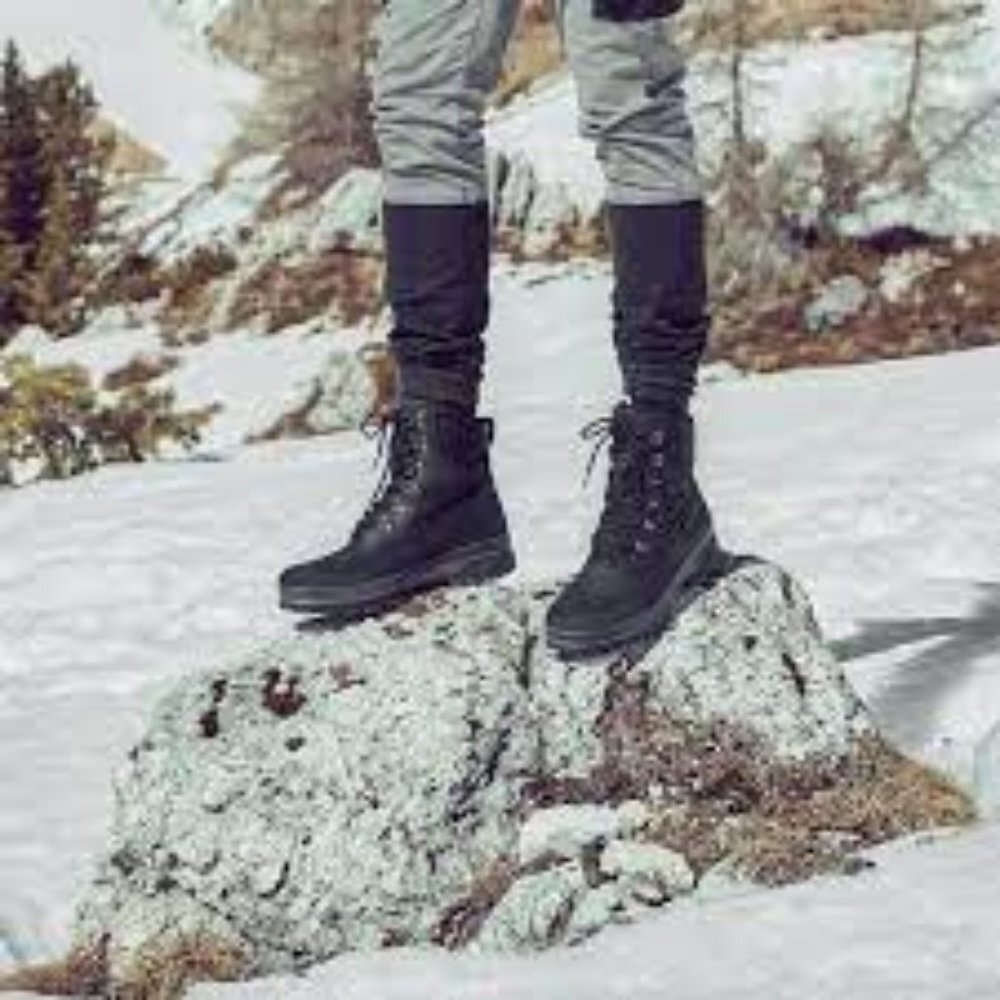 ECCO Rugged Track Men's High-Cut Boot - Picture 2 of 8